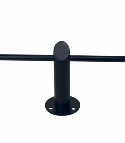 cross footrest black