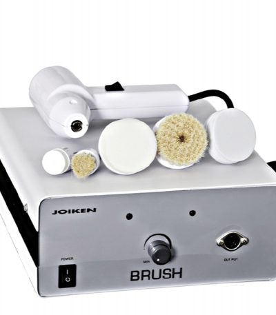 Brush machine
