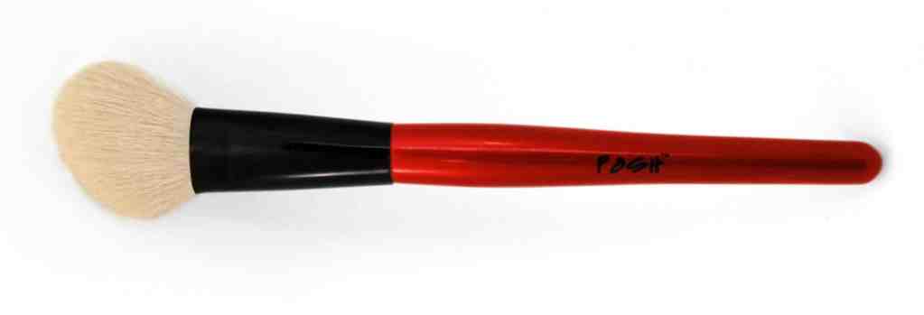 Angle Blush Brush